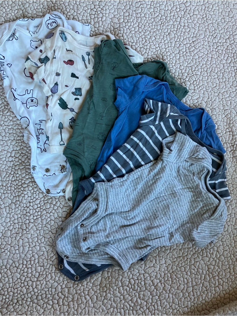 Carter's Mixed Short-Sleeve Bodysuit 6pc Set in White, Green, Blue & Gray